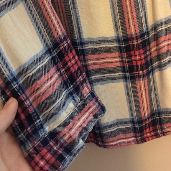 G.H Bass & Co. Pink Button Up - Picture 5 of 5